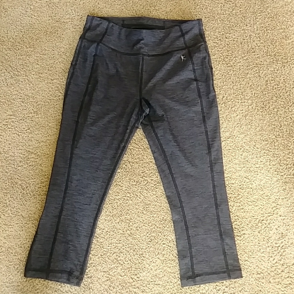 Danskin work out capris
